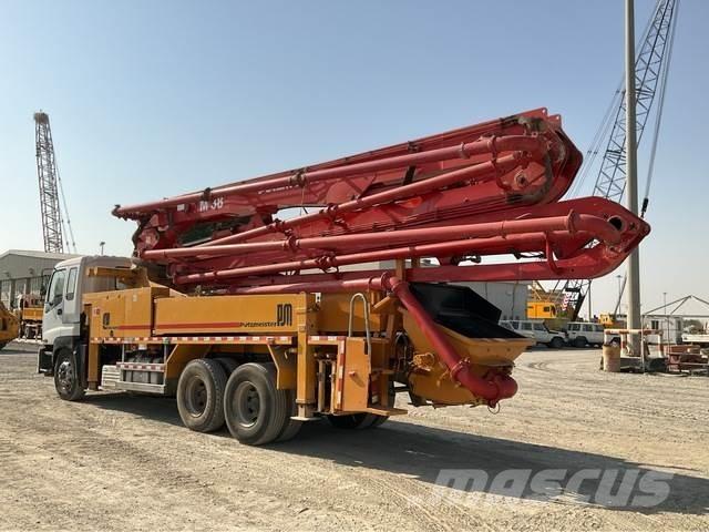 Isuzu  Nákladní auta s čerpadly betonu