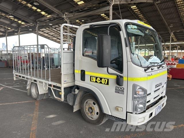 Isuzu NLR Valníky/Sklápěcí bočnice