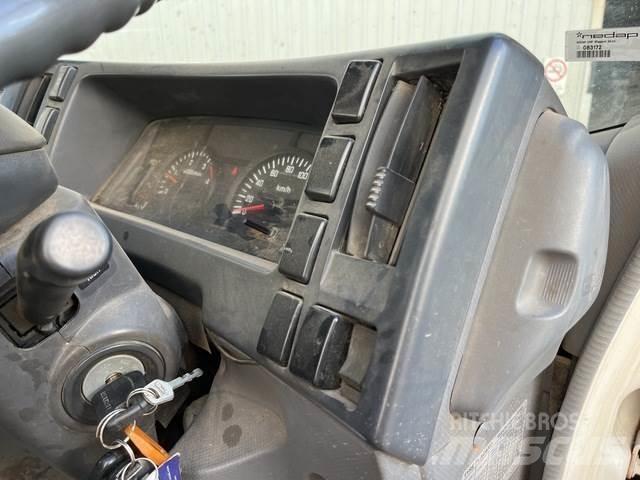 Isuzu NNR 200 Valníky/Sklápěcí bočnice
