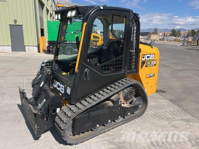 JCB 215T Smykem řízené nakladače