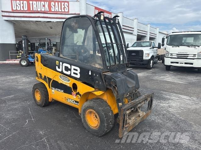 JCB 35D 4X4 T4 Teleskopické manipulátory