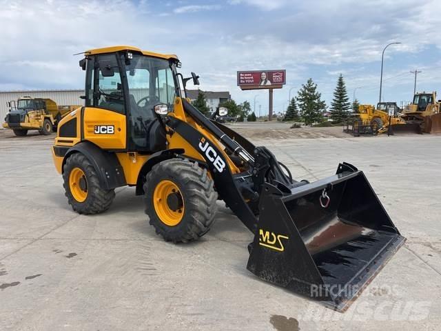 JCB 409 Kolové nakladače