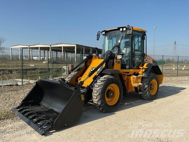 JCB 411 S5 HT Kolové nakladače