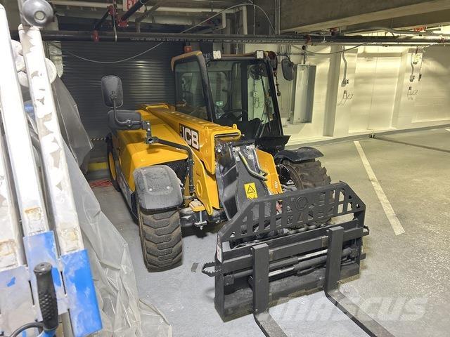 JCB 505-20E Teleskopické manipulátory