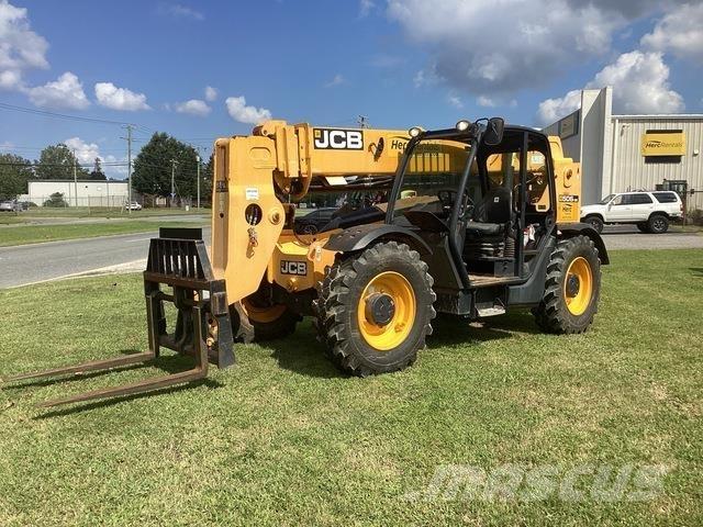 JCB 506-36 Teleskopické manipulátory