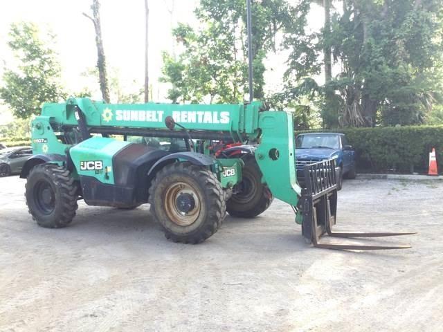 JCB 507-42 Teleskopické manipulátory