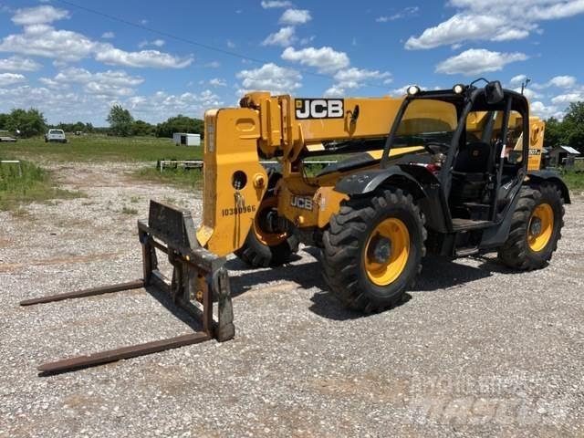 JCB 507-42 Teleskopické manipulátory