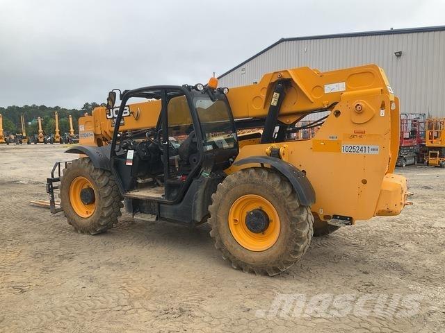 JCB 507-42 Teleskopické manipulátory