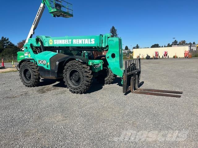 JCB 507-42 Teleskopické manipulátory