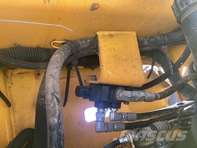 JCB 509-42 Teleskopické manipulátory