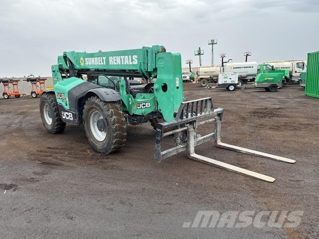 JCB 509-42 Teleskopické manipulátory