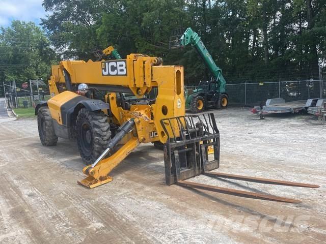 JCB 510-56 Teleskopické manipulátory