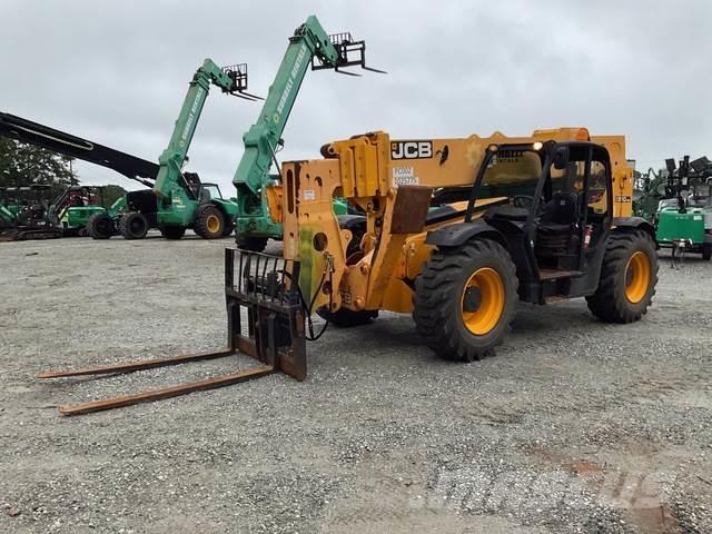 JCB 510-56 Teleskopické manipulátory