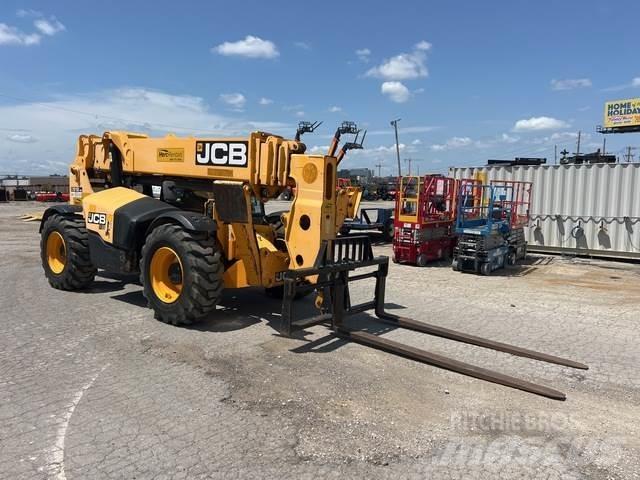 JCB 512-56 Teleskopické manipulátory