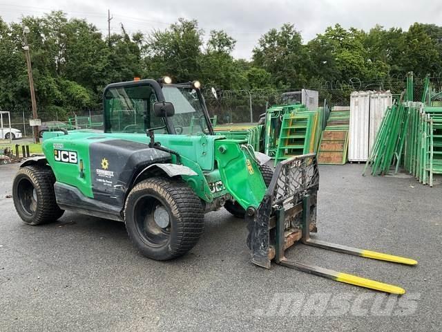JCB 525-60 Teleskopické manipulátory