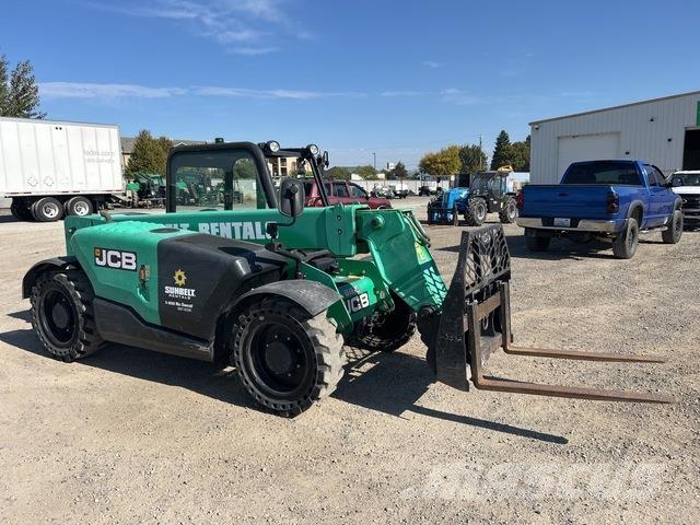 JCB 525-60 Teleskopické manipulátory