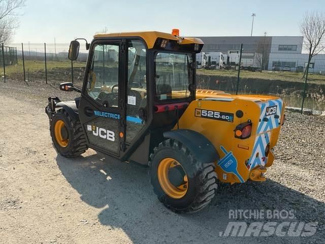 JCB 525-60E Teleskopické manipulátory