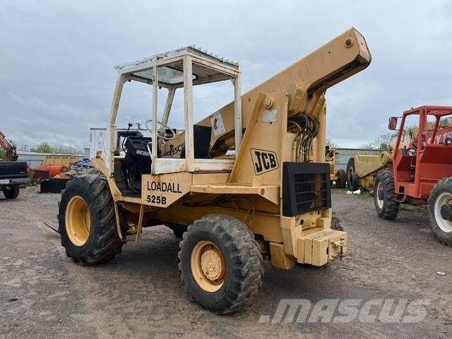 JCB 525B Teleskopické manipulátory