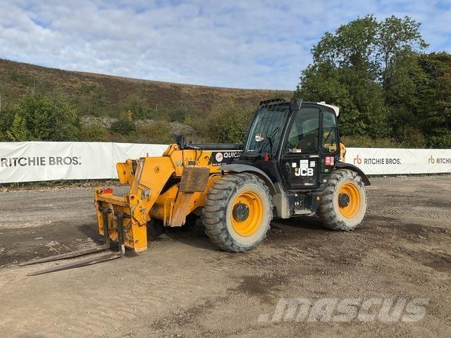 JCB 533-105 Teleskopické manipulátory
