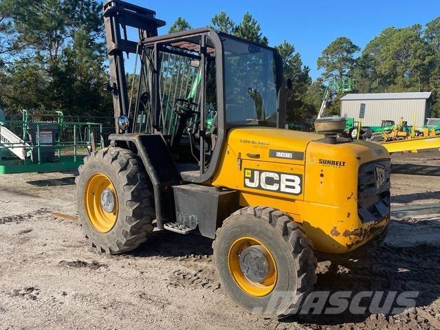 JCB 930 Terénní vysokozdvižné vozíky