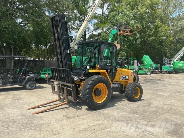 JCB 930-4 T4 Terénní vysokozdvižné vozíky