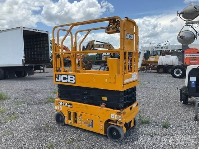 JCB S1930E Nůžková zvedací plošina