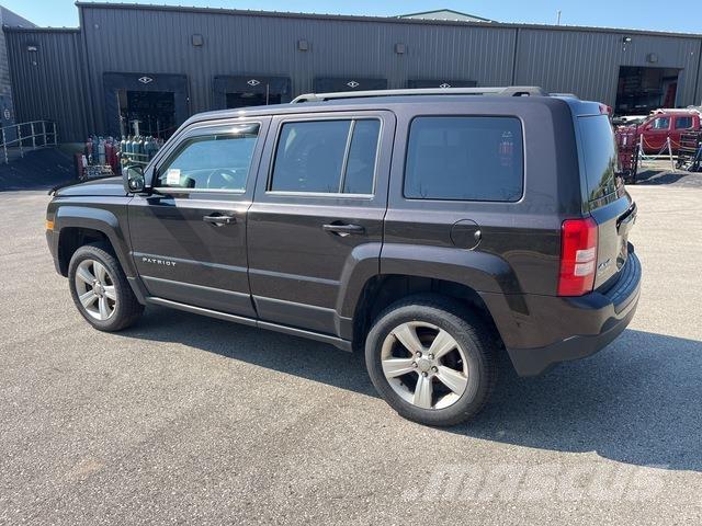 Jeep Patriot Osobní vozy