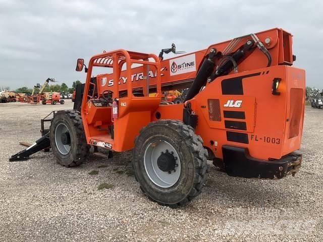 JLG 10042 Teleskopické manipulátory