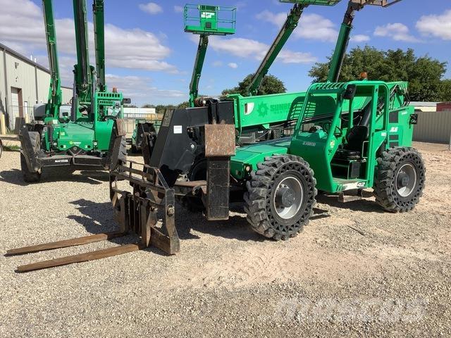 JLG 10042 Teleskopické manipulátory