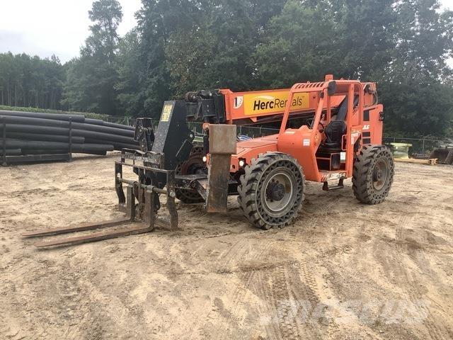 JLG 10054 Teleskopické manipulátory