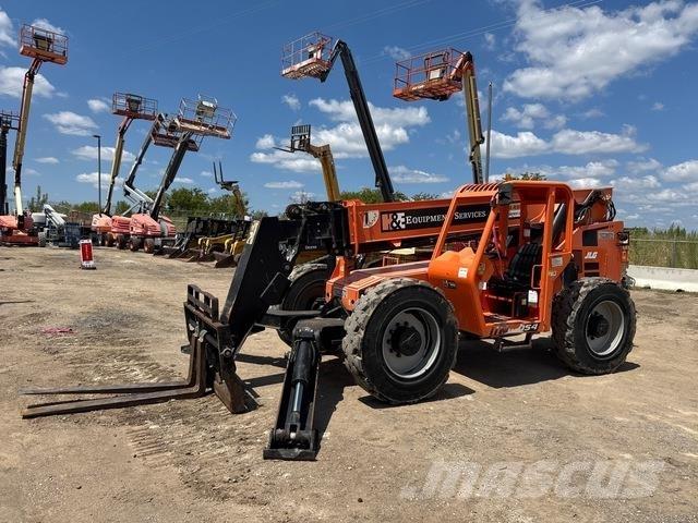 JLG 10054 Teleskopické manipulátory
