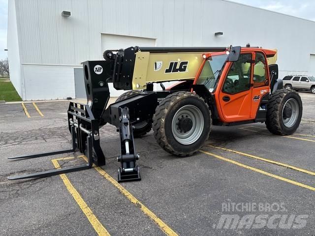 JLG 1255 Teleskopické manipulátory