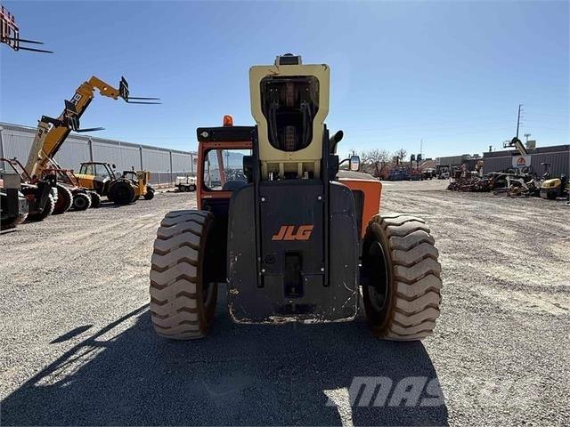 JLG 1255 Teleskopické manipulátory