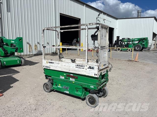 JLG 1930ES Nůžková zvedací plošina