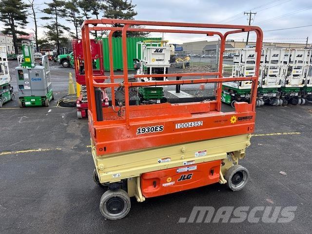 JLG 1930ES Nůžková zvedací plošina
