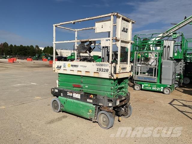 JLG 1932R Nůžková zvedací plošina