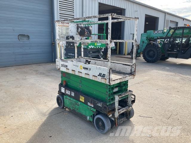 JLG 1932R Nůžková zvedací plošina