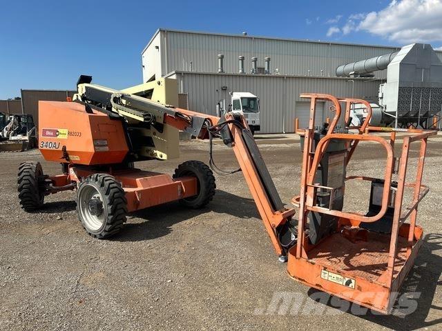 JLG 340AJ Kloubové plošiny