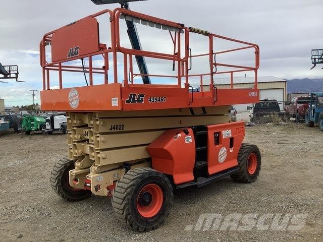 JLG 4394 RT Nůžková zvedací plošina