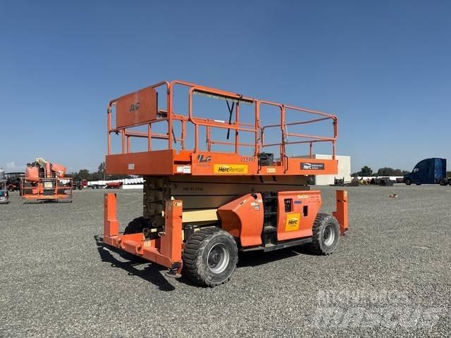 JLG 4394RT Nůžková zvedací plošina