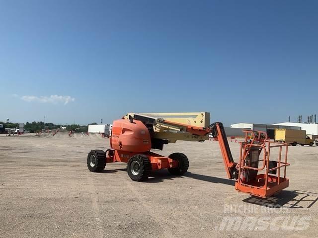 JLG 450AJ Kloubové plošiny