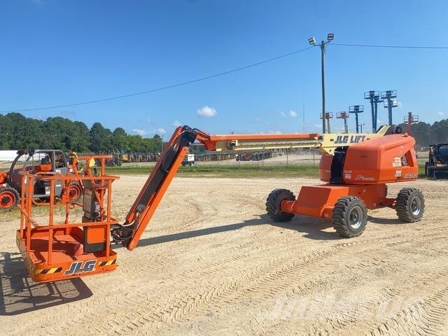 JLG 460SJ Teleskopické plošiny