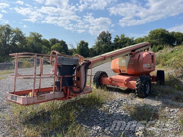 JLG 600A Kloubové plošiny