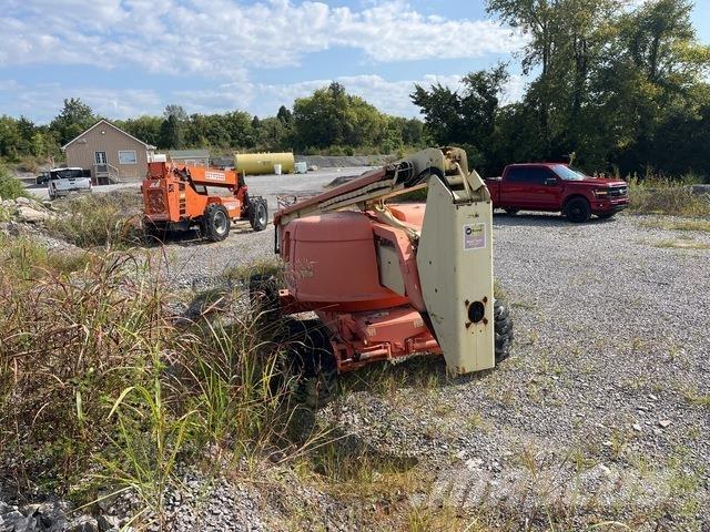 JLG 600A Kloubové plošiny