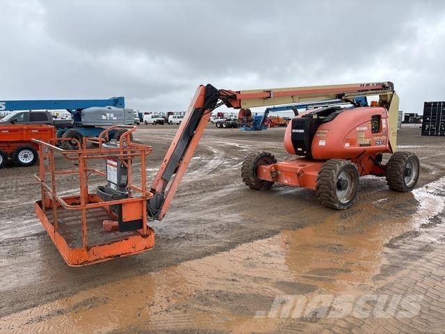 JLG 600AJ Kloubové plošiny