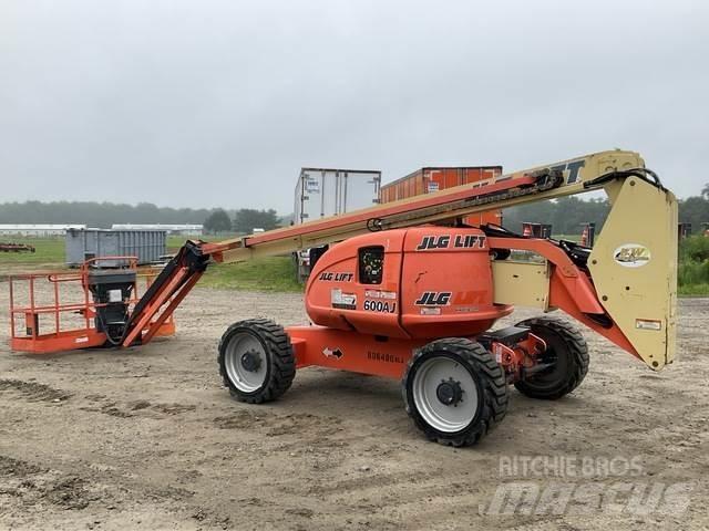 JLG 600AJ Kloubové plošiny