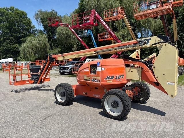 JLG 600AJ Kloubové plošiny