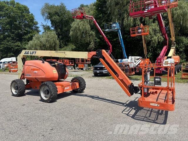 JLG 600AJ Kloubové plošiny