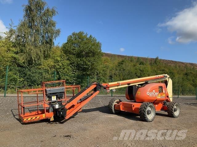 JLG 600AJ Kloubové plošiny