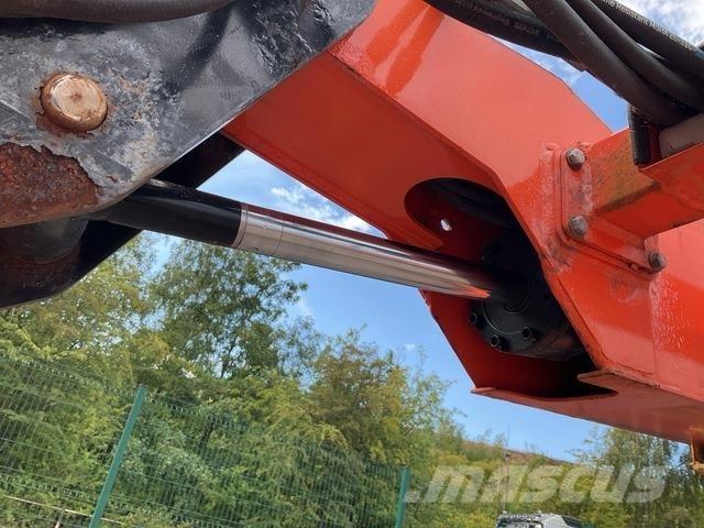 JLG 600AJ Kloubové plošiny